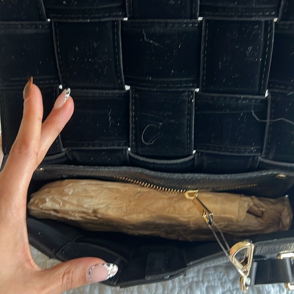 Viola Castellani Black Woven Leather Crossbody Bag - Picture 8 of 14